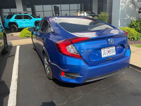 Used 2017 Honda Civic LX image 4