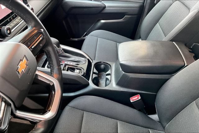Used 2024 Chevrolet Colorado LT w/ LT Convenience Package RWD image 13