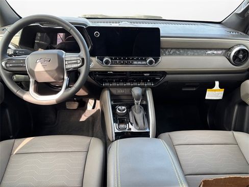 New 2025 Chevrolet Colorado ZR2 w/ Off-Road Front Bumper Package image 10