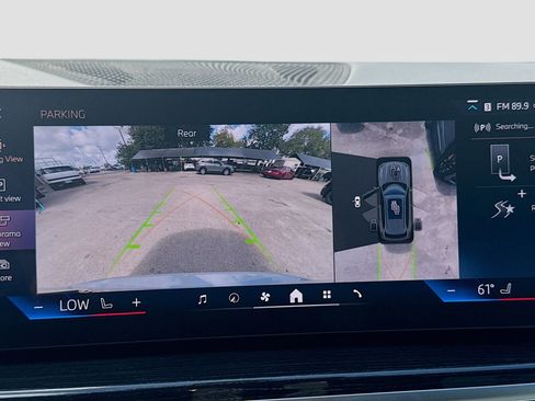 Used 2024 BMW X5 sDrive40i w/ M Sport Package image 11