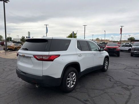 Used 2019 Chevrolet Traverse LS w/ LPO, Cargo Package FWD image 6