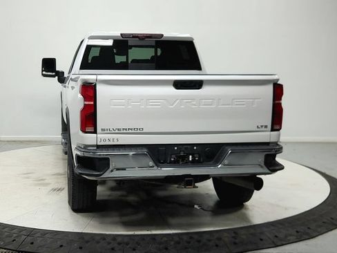 Used 2024 Chevrolet Silverado 2500 LTZ w/ LTZ Convenience Package AWD/4WD image 7