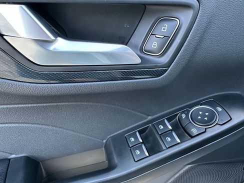 Certified 2025 Ford Escape ST-Line w/ Tech Pack #1 image 7