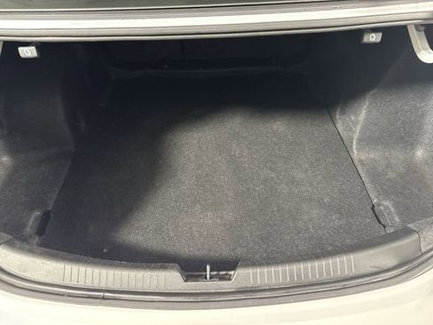 Used 2020 Chevrolet Malibu RS image 31