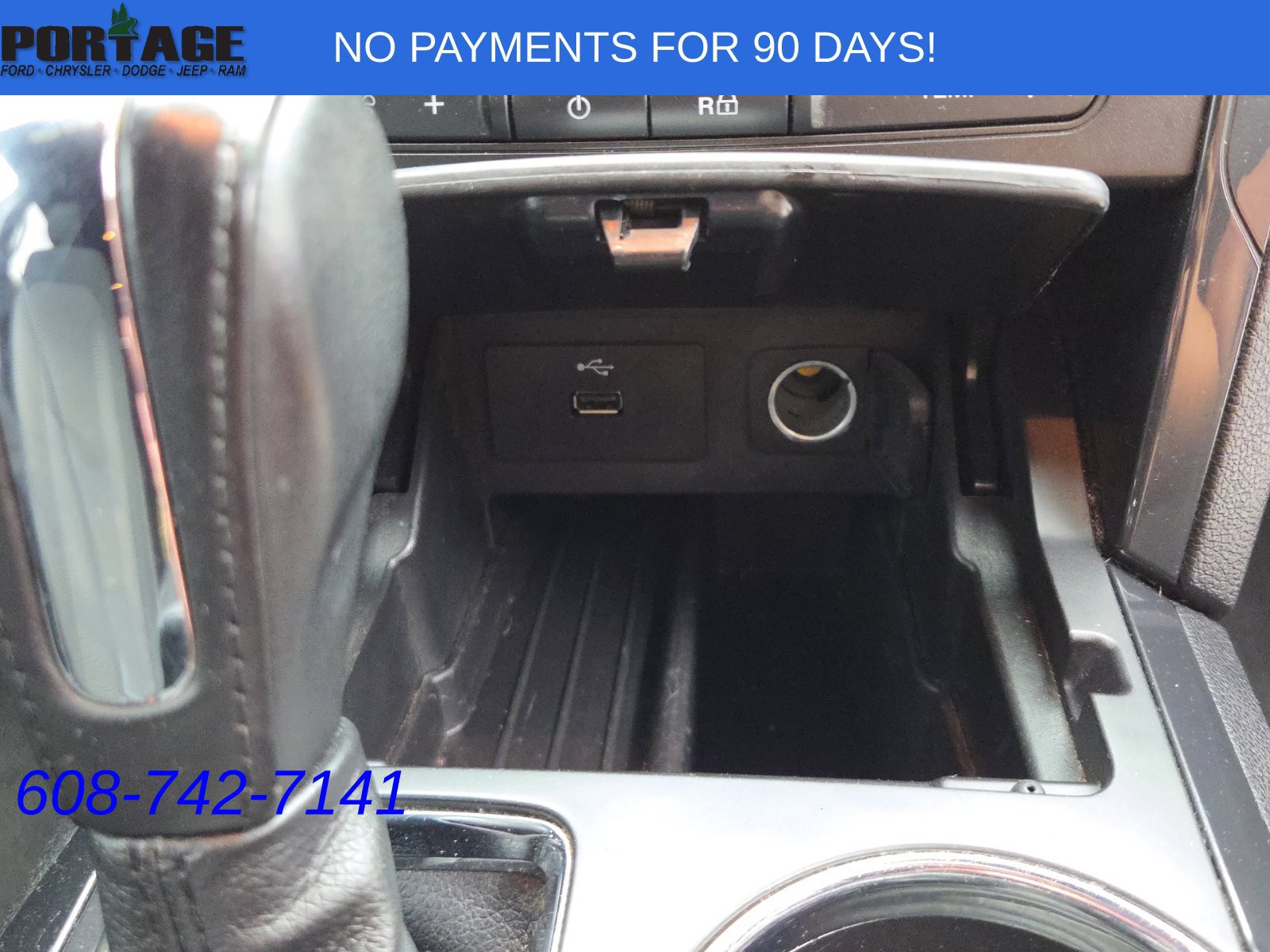 Used 2018 Ford Explorer XLT AWD/4WD image 45