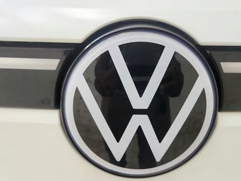 Used 2023 Volkswagen ID.4 Pro S Plus AWD/4WD image 31