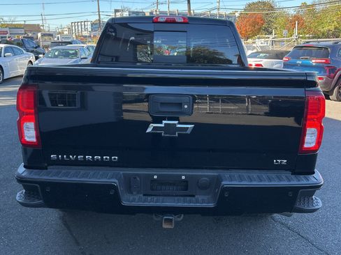 Used 2017 Chevrolet Silverado 1500 LTZ Z71 w/ LTZ Plus Package image 19