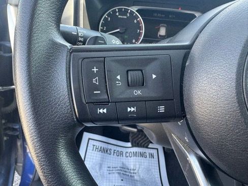 Used 2023 Nissan Rogue S image 16