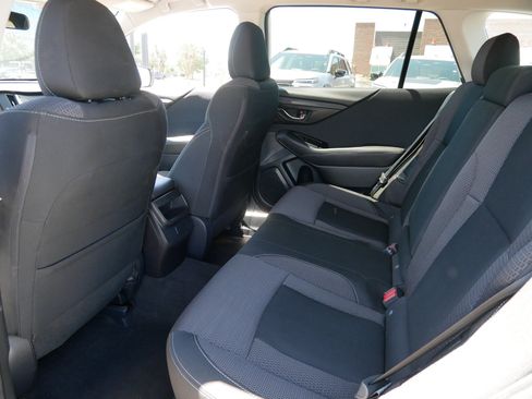 Used 2020 Subaru Outback AWD/4WD image 33