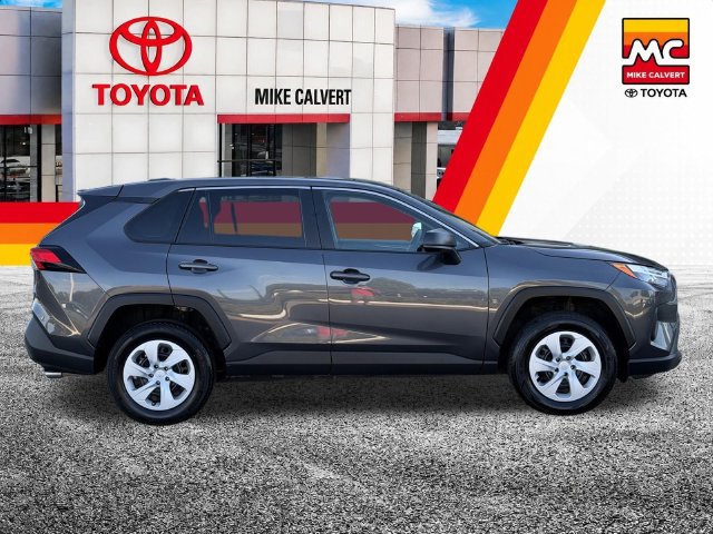 Certified 2025 Toyota RAV4 LE AWD/4WD image 10
