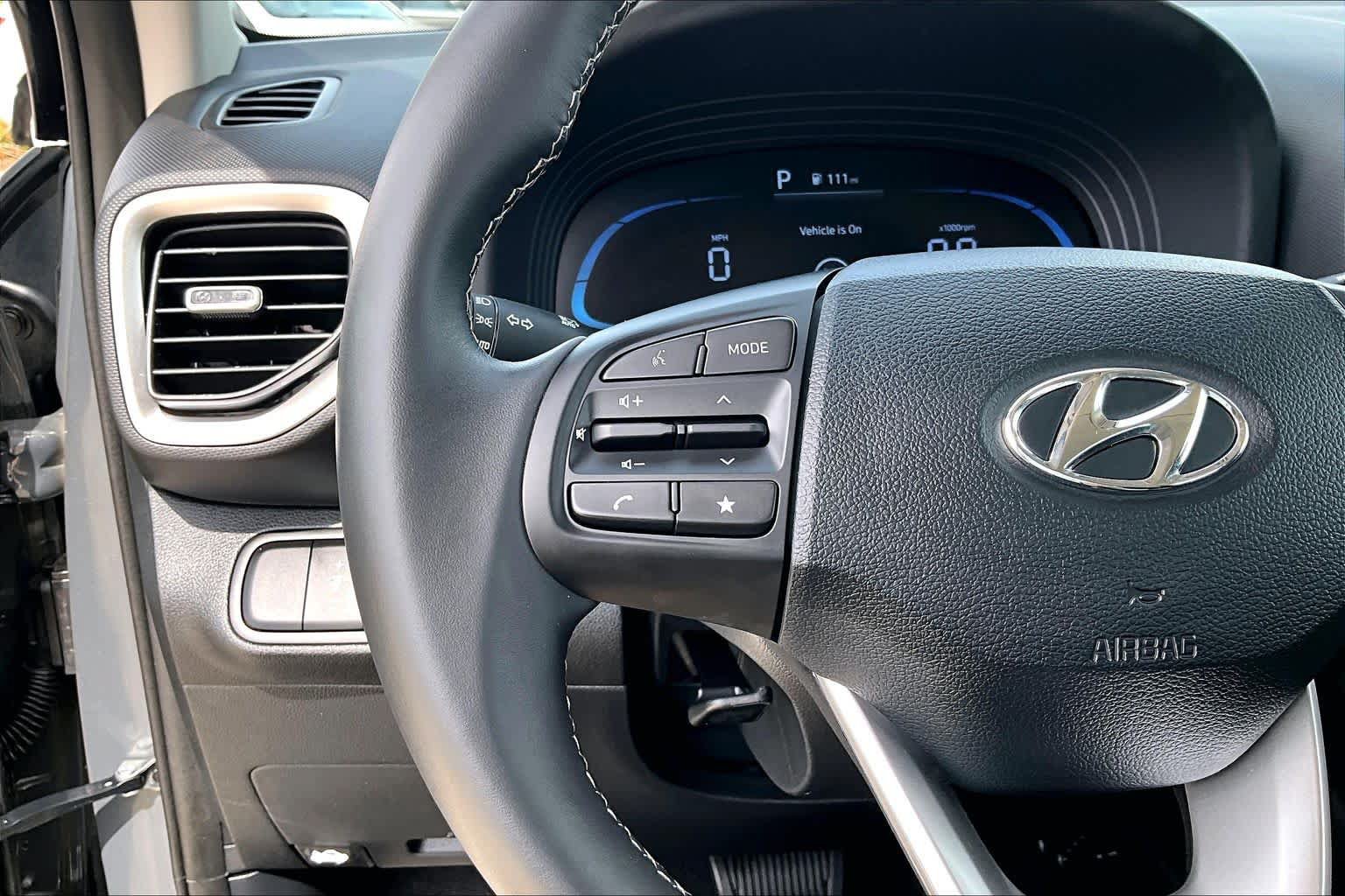 Certified 2026 Hyundai Venue SEL FWD image 24