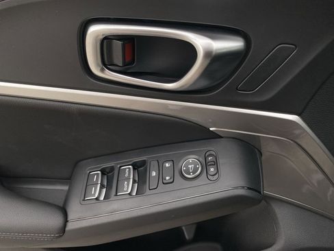 New 2025 Acura Integra FWD image 11