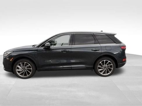 Certified 2022 Lincoln Corsair Grand Touring w/ Towing Package AWD/4WD image 6