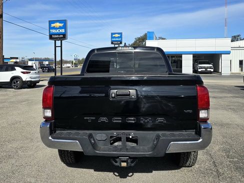 Used 2021 Toyota Tacoma SR5 image 7