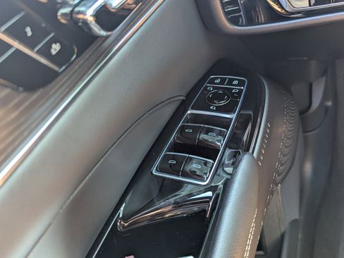 Used 2024 Cadillac Lyriq Luxury RWD image 39