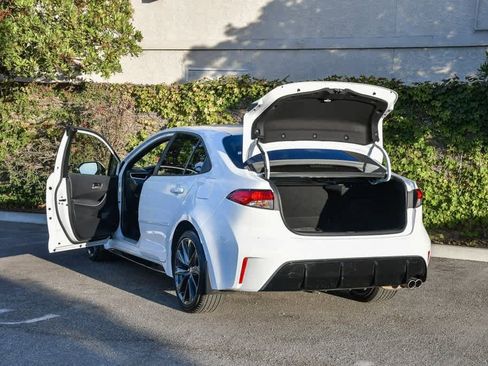 Certified 2023 Toyota Corolla SE image 27