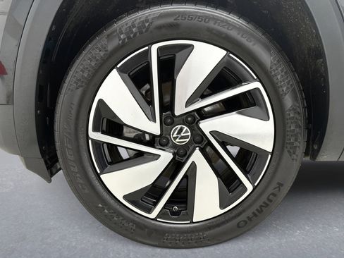 Used 2024 Volkswagen Atlas SE image 27