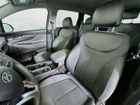 Used 2020 Hyundai Santa Fe SE w/ Cargo Package FWD image 13