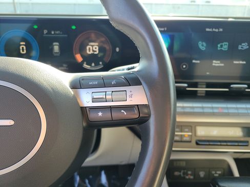 Used 2024 Hyundai Kona SEL FWD image 24