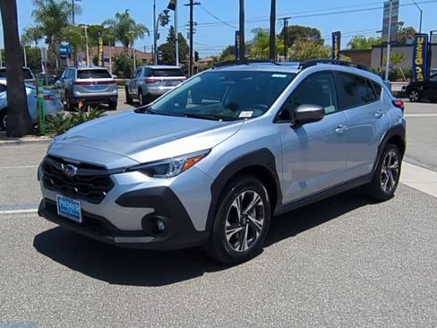 Used 2025 Subaru Crosstrek 2.5i Premium AWD/4WD image 4