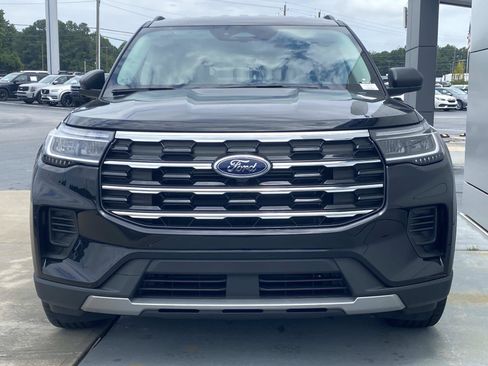 New 2026 Ford Explorer Active RWD image 9