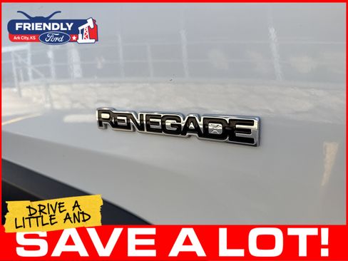 Used 2023 Jeep Renegade Latitude AWD/4WD image 38