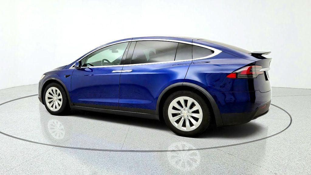 Used 2020 Tesla Model X Long Range AWD/4WD image 7