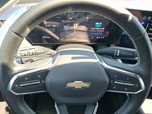 Certified 2024 Chevrolet Equinox EV LT AWD/4WD image 20