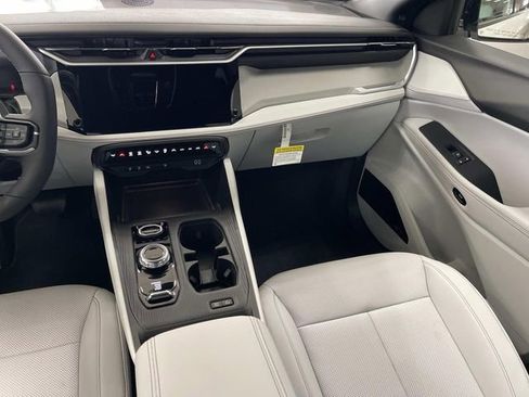 New 2026 Jeep Cherokee Limited image 14