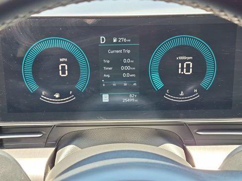 Used 2025 Hyundai Kona SEL FWD image 16