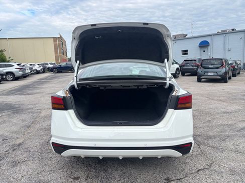 Used 2025 Nissan Altima 2.5 SV FWD image 31