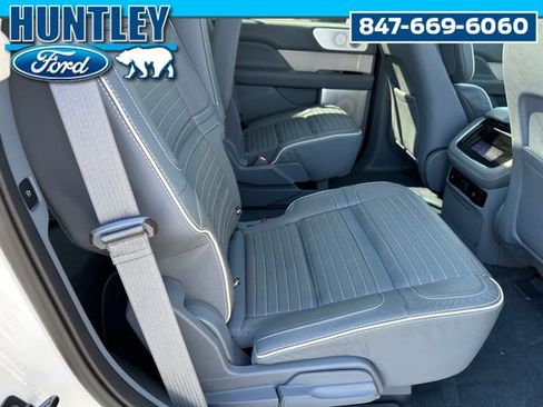 Used 2022 Lincoln Navigator Black Label AWD/4WD image 11