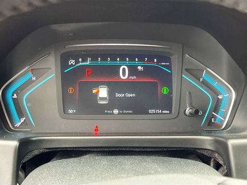Used 2023 Honda Odyssey Touring image 12