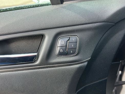 Used 2017 Lincoln MKC Select w/ Select Plus Package image 10