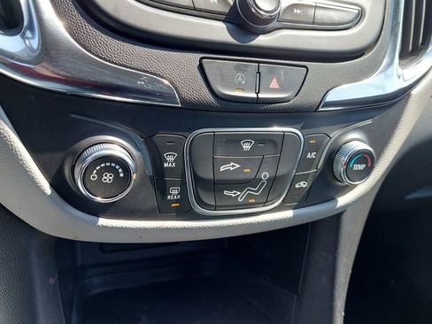Used 2024 Chevrolet Equinox LS w/ Driver Confidence II Package AWD/4WD image 25