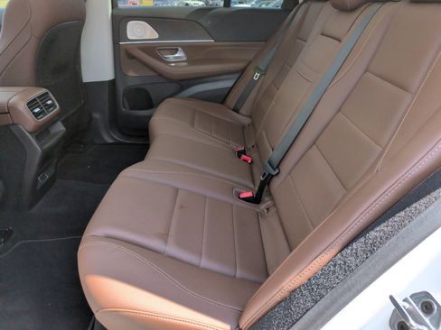 Used 2024 Mercedes-Benz GLE 350 4MATIC image 39