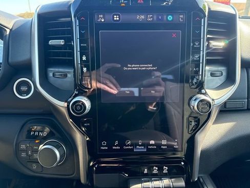 New 2026 RAM 1500 4x4 Crew Cab image 27