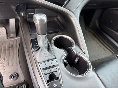 Certified 2024 Toyota Camry SE FWD image 13