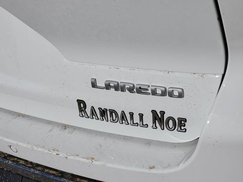 New 2025 Jeep Grand Cherokee L Laredo image 7