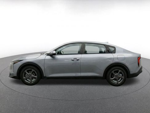 Used 2025 Kia K4 FWD image 4