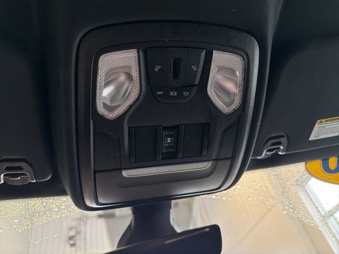 Used 2020 RAM 1500 Big Horn AWD/4WD image 26