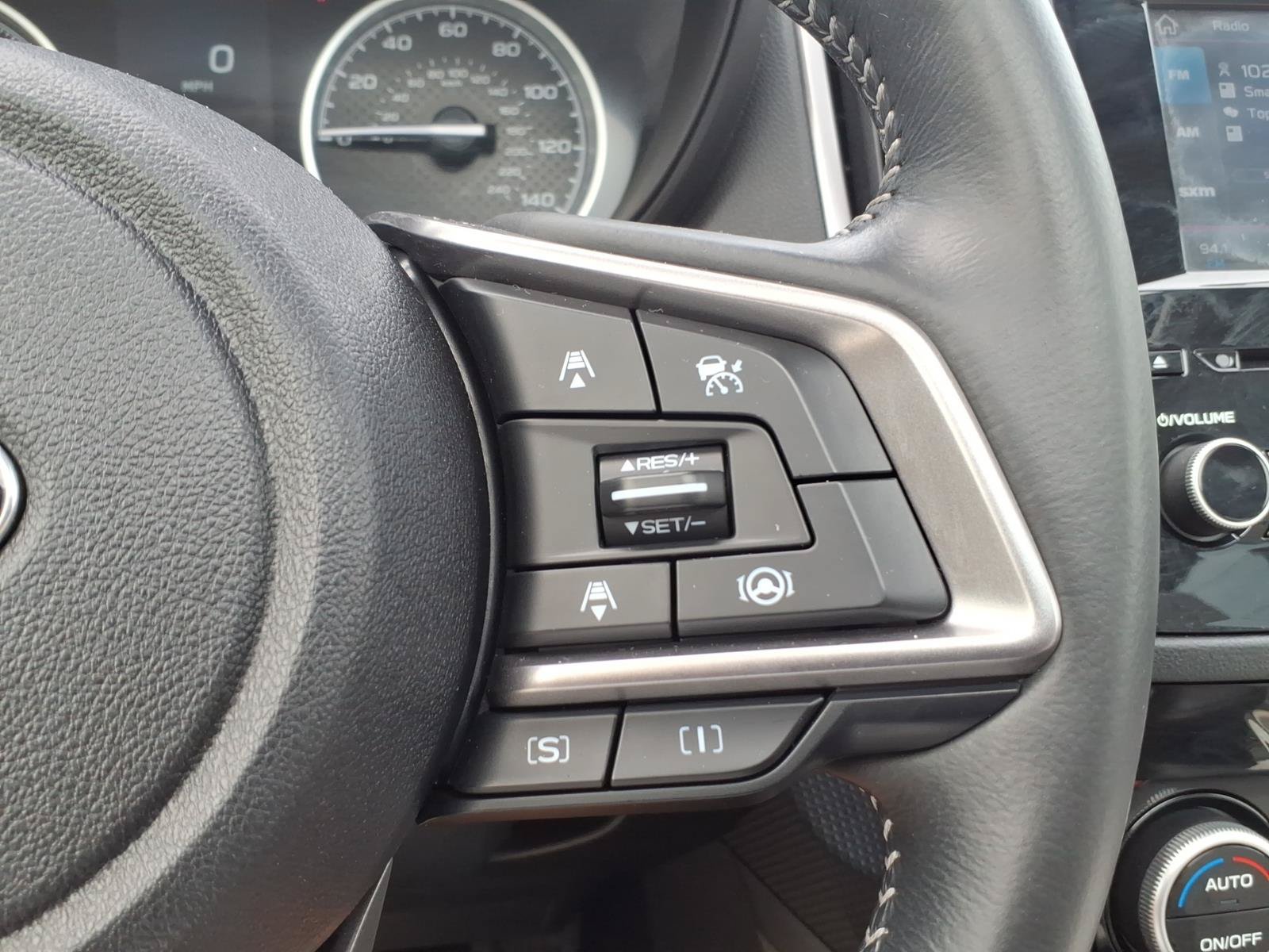 Certified 2023 Subaru Forester Premium AWD/4WD image 17
