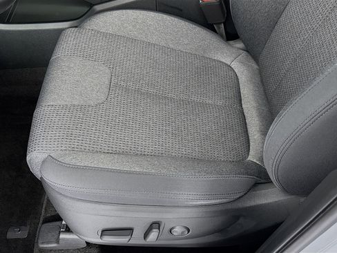 Used 2023 Hyundai Santa Fe SEL image 19