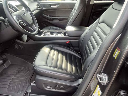 Used 2020 Ford Edge SEL w/ Convenience Package FWD image 12