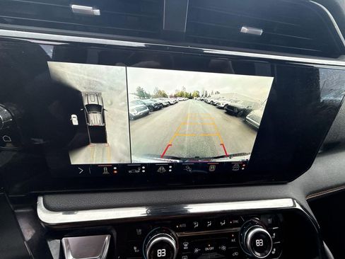 Certified 2025 GMC Sierra 2500 AT4 w/ AT4 Premium Plus Package image 21