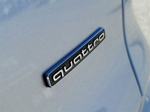 Used 2025 Audi Q5 Premium Plus w/ Premium Plus image 6