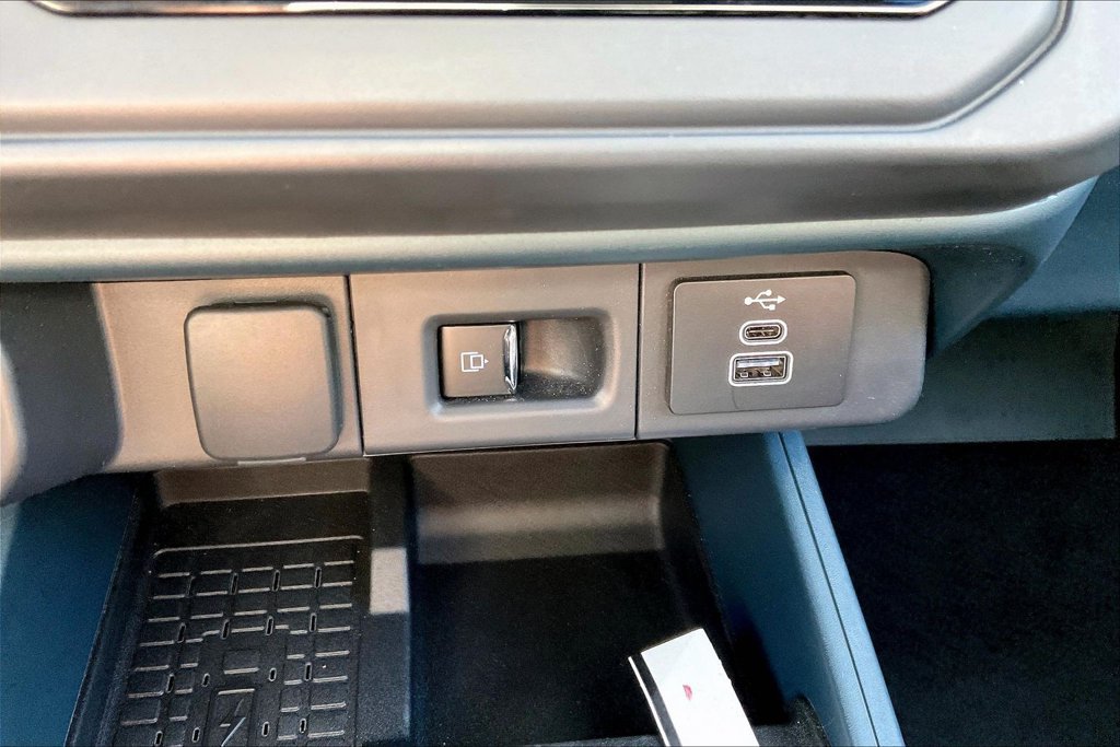 New 2025 Ford Maverick Tremor AWD/4WD image 24