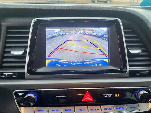 Used 2018 Hyundai Sonata SEL w/ Tech Package 04 image 17