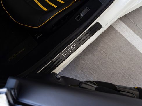 Used 2023 Ferrari F8 Tributo RWD image 42