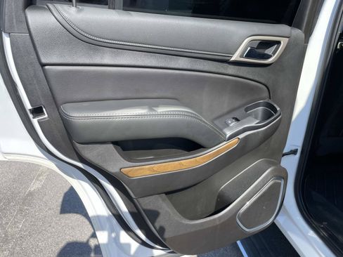 Used 2019 GMC Yukon Denali w/ Denali Ultimate Package AWD/4WD image 13
